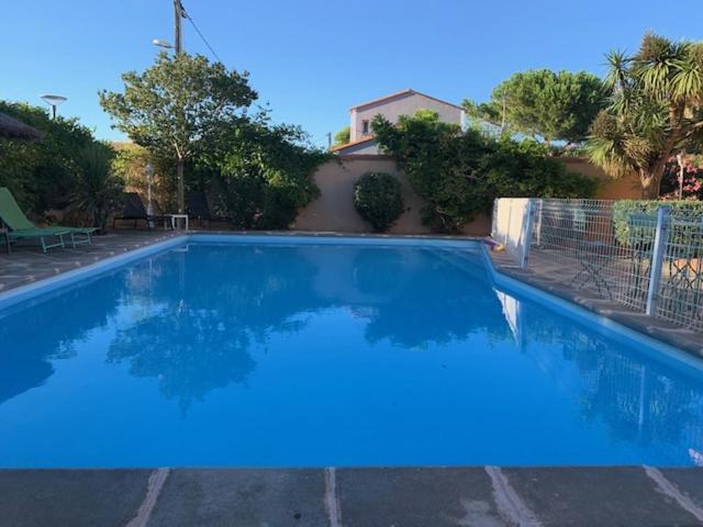 Belle Villa Avec Piscine Sainte-Marie-la-Mer Kültér fotó